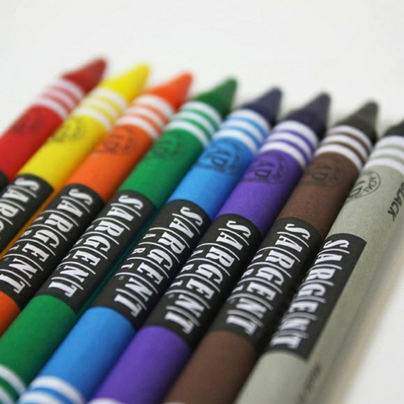 Crayons - Picture 4 of 4